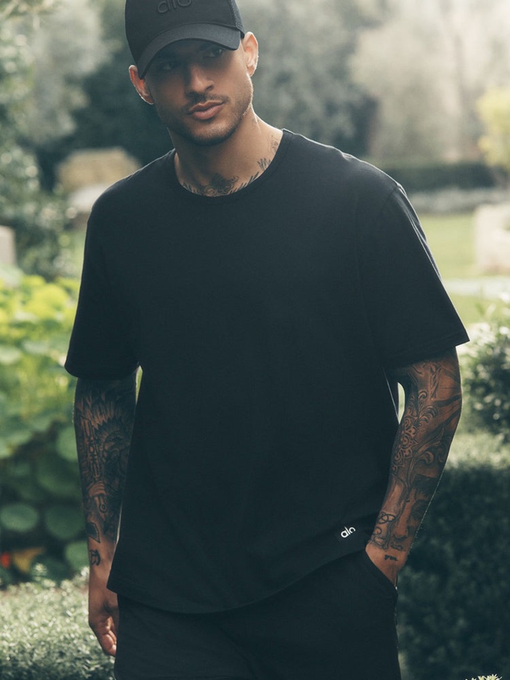 ALO Essential Short Sleeve Street Tee
